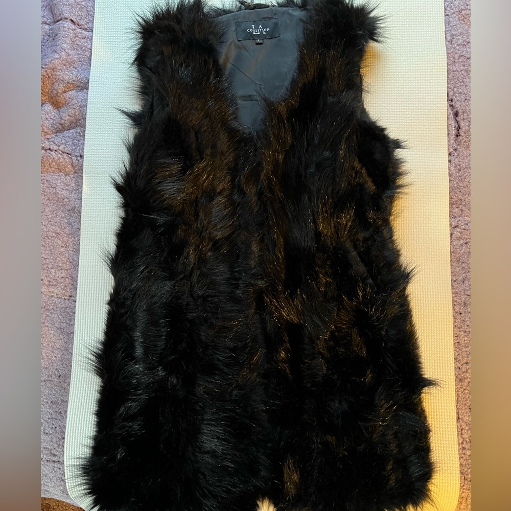 Fur vest!!